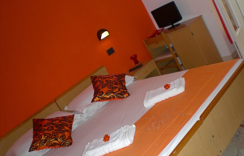 hotel riccione camera matrimoniale